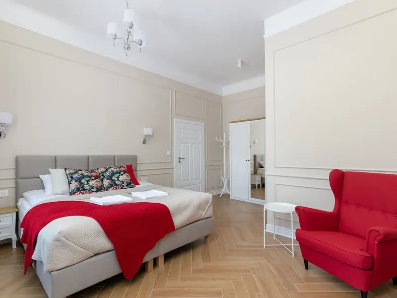 Komfortables Studio im Zentrum | Arbeitsplatz und Balkon – Foto 1