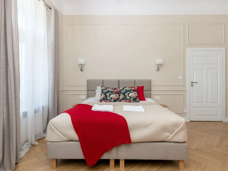Komfortables Studio im Zentrum | Arbeitsplatz und Balkon – Foto 4