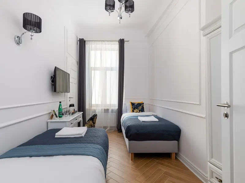 Practical Studio in the City Center | Close to the Metro – photo 1