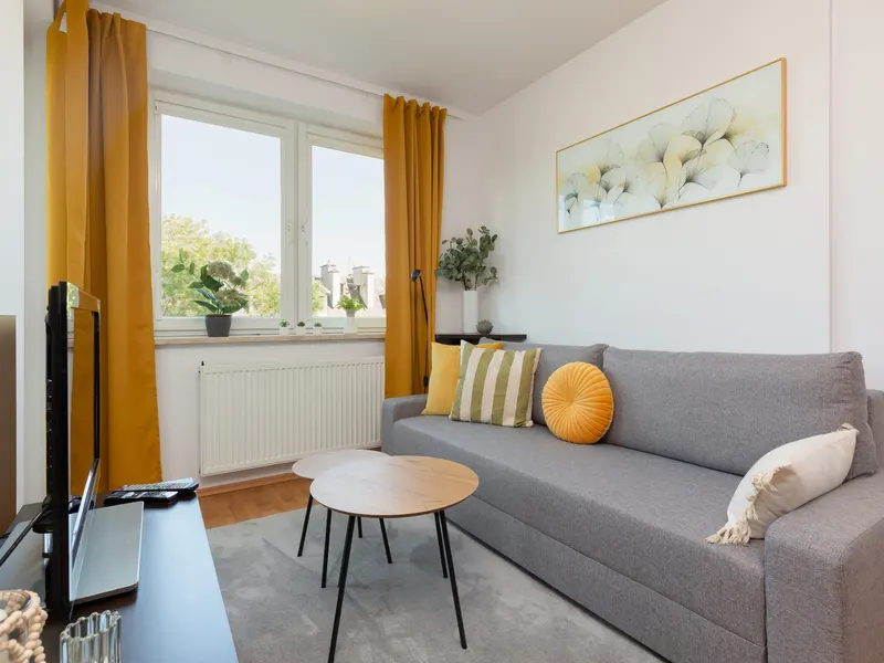 Stylish Apartment with Balcony | Parking, Workspace – photo 1