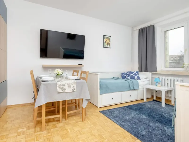Practical Apartment | Three Bedrooms | Workspace – photo 1