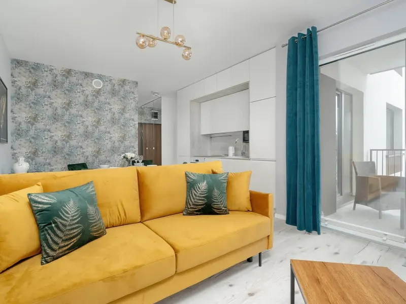 Elegante Wohnung mit Balkon | Parkplatz in Garage – Foto 1