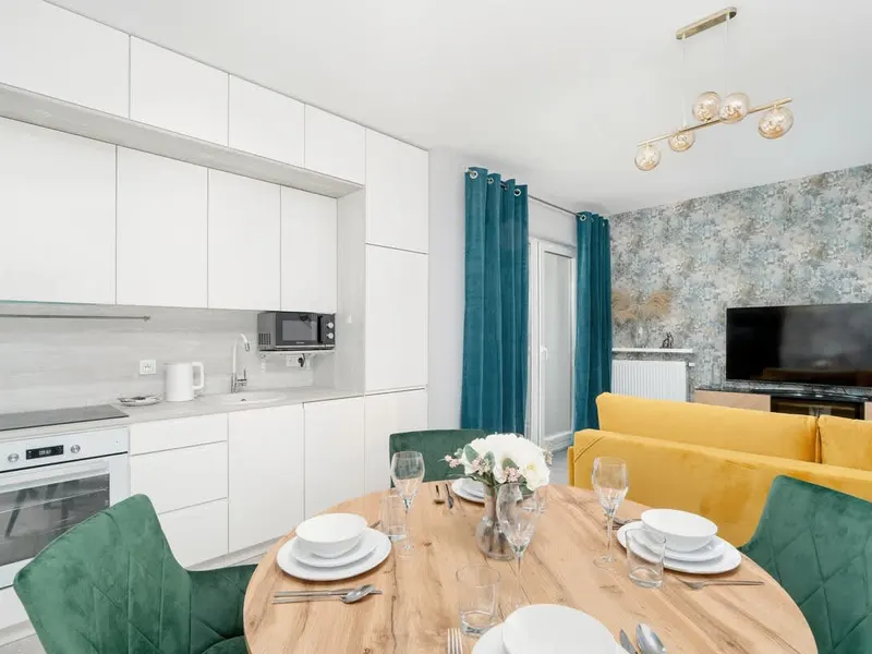 Elegante Wohnung mit Balkon | Parkplatz in Garage – Foto 4
