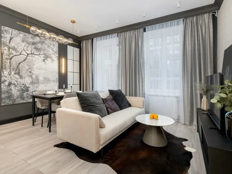 Stylowy Apartament w Centrum | Dwie Sypialnie | Miejsce do Pracy – zdjęcie 1