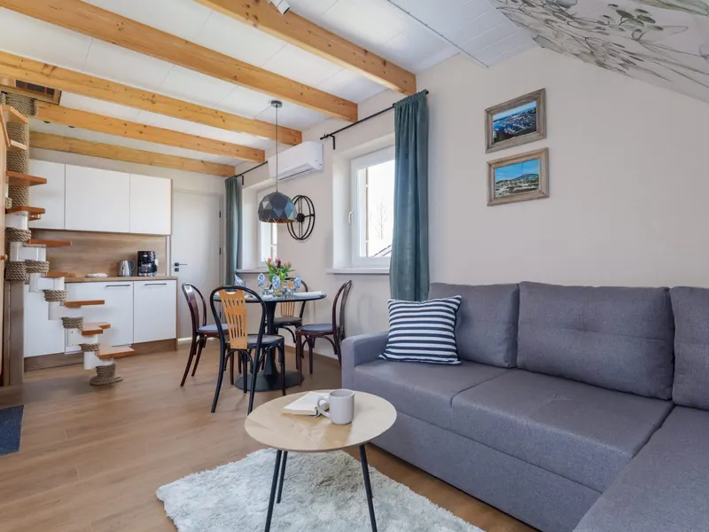 Apartment with Large Garden | Air Conditioning and Parking – photo 1
