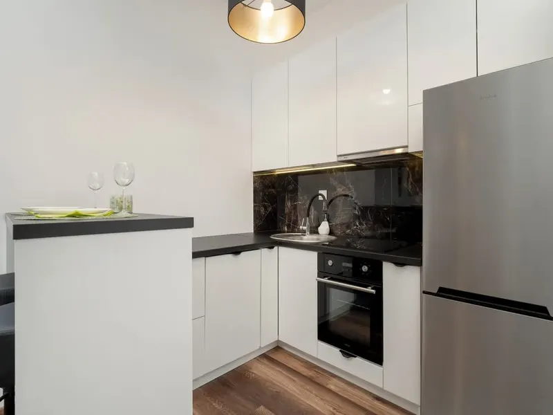 Komfortable Wohnung mit Parkplatz | Balkon | Parknähe – Foto 3