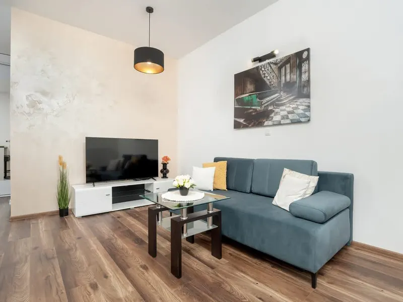 Komfortable Wohnung mit Parkplatz | Balkon | Parknähe – Foto 1
