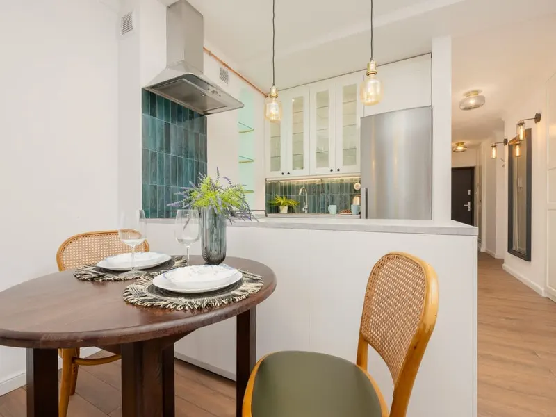Stylish Apartment in the Center | Balcony with a View of the Palace of Culture and Science – photo 5