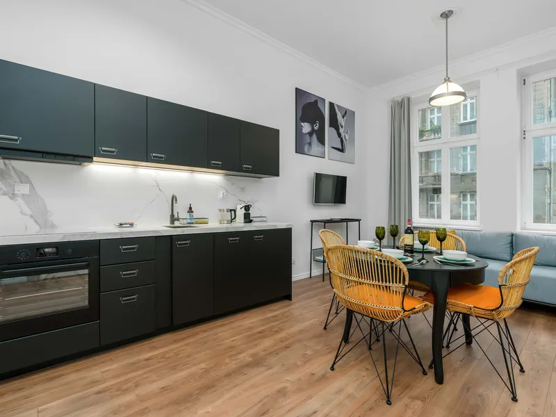 Helles Studio in Poznan | In der Nähe von Messen und Hauptbahnhof – Foto 3