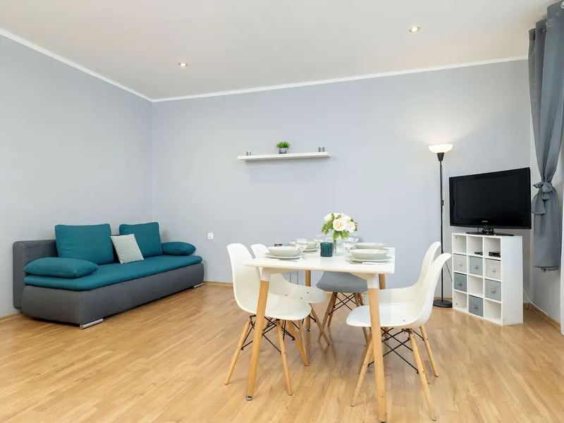 Bright Apartment in Krakow | Close to Market Square, Place to Work – photo 1