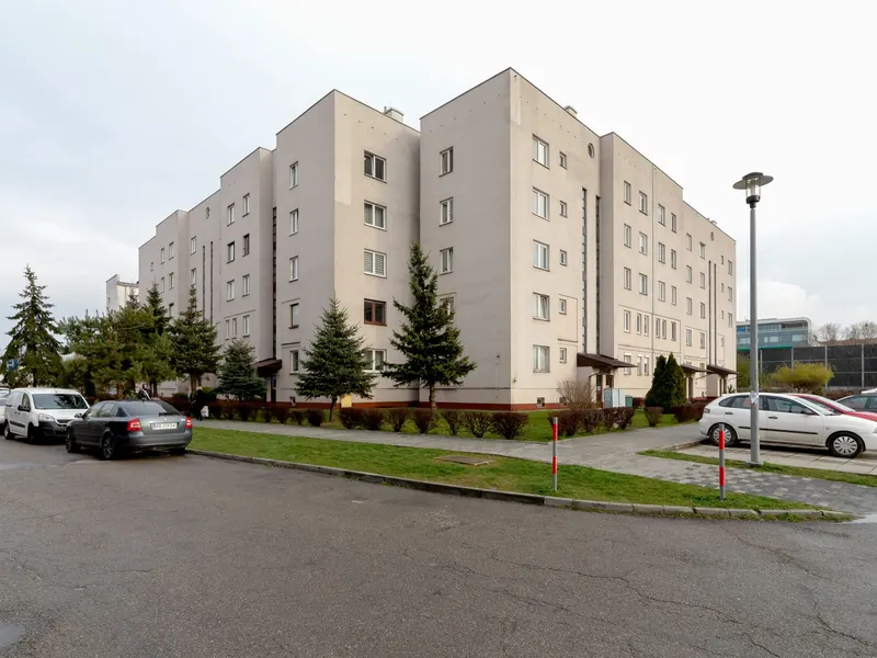 Geräumige Wohnung | Zwei Schlafzimmer, Parkplatz, Arbeitsraum – Foto 5