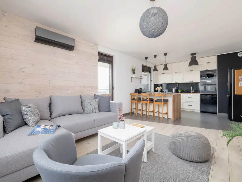 Przestronny Apartament z Balkonem | Klimatyzacja | Parking – zdjęcie 1