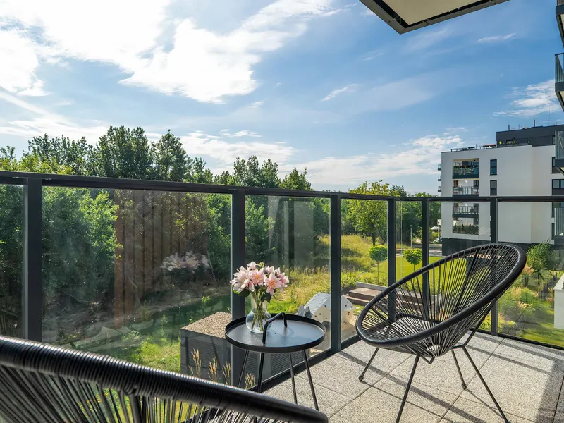 Elegancki Apartament z Balkonem | Parking w Garażu – zdjęcie 3