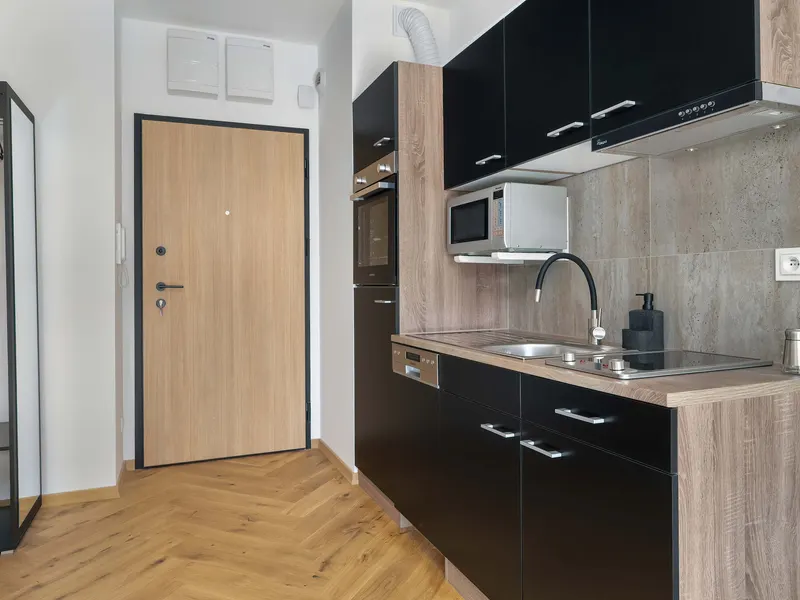 Elegancki Apartament z Balkonem | Parking w Garażu – zdjęcie 4