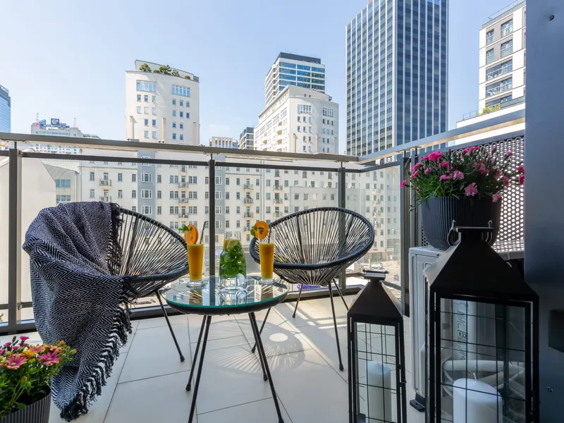Prestigious Apartment in the Center | Air Conditioning and Balcony – photo 4