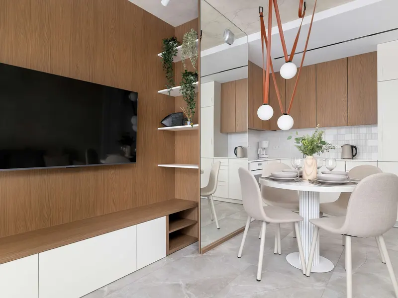 Elegantes Apartment | Parkplatz, Klimaanlage und Balkon – Foto 4