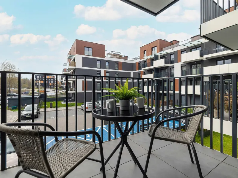 Komfortables Studio | Balkon und Privatparkplatz – Foto 4