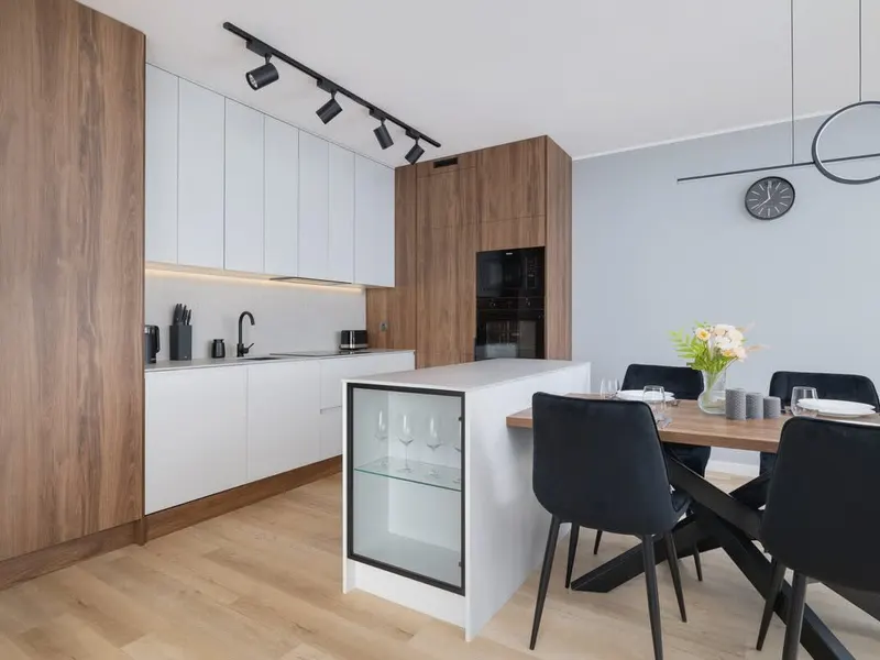 Stilvolle Wohnung für 4 Personen | Tiefgarage – Foto 3
