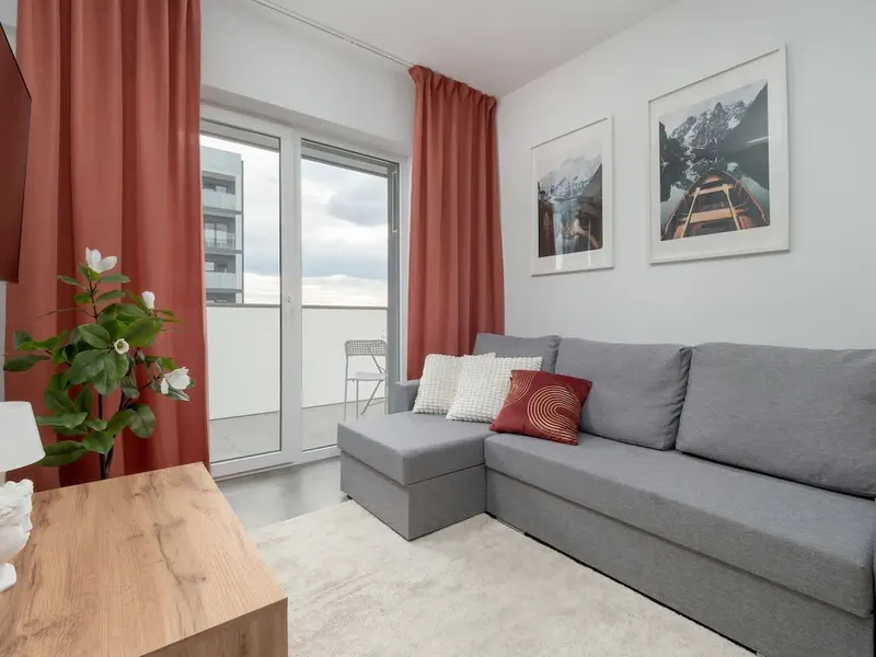 Stylish Studio near Atlas Arena | Private Parking – photo 1