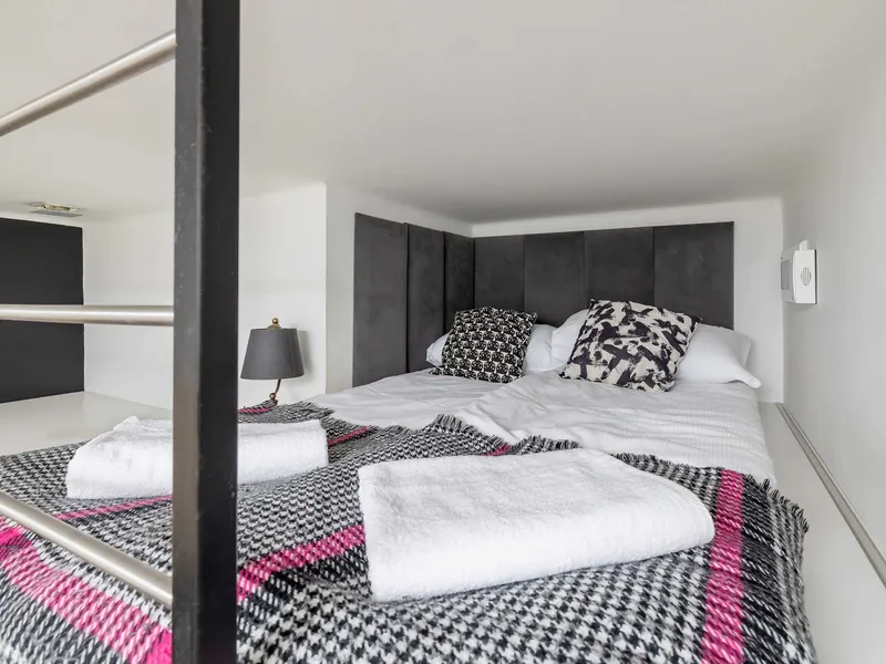 Functional Studio Flat with a Mezzanine | Close to the Old Town – photo 2