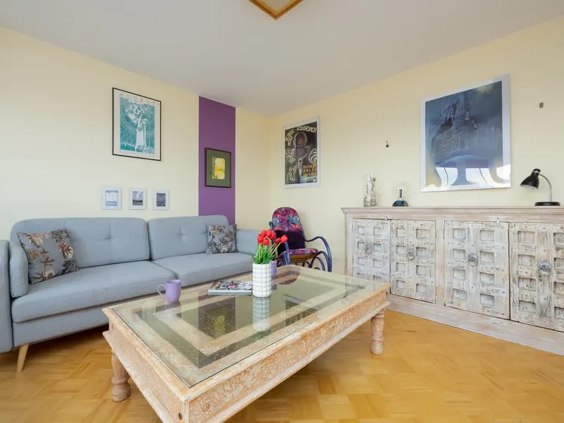 Spacious Apartment | Air Conditioning and Balcony – photo 1