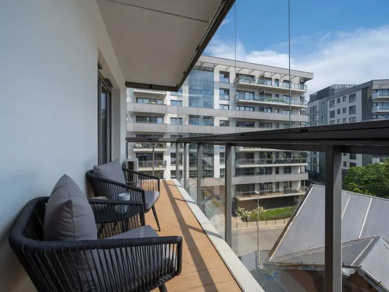 Elegancki Apartament z Balkonem | 2 Miejsca Parkingowe – zdjęcie 3