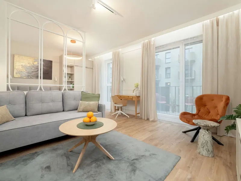 Bright Studio with Balcony | Ideal for Remote Work – photo 1