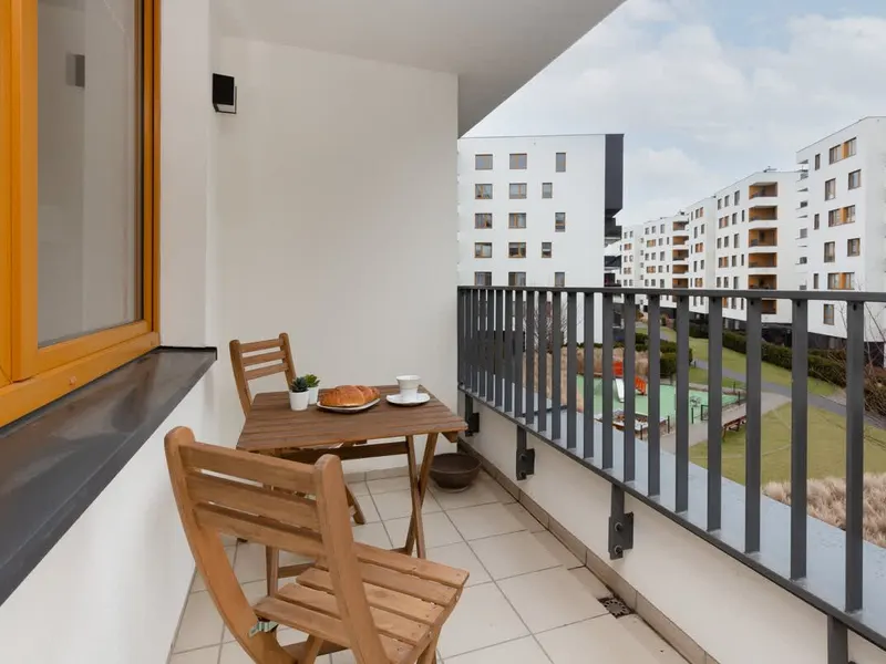 Modern Apartment | Balcony and Space for Remote Work – photo 4
