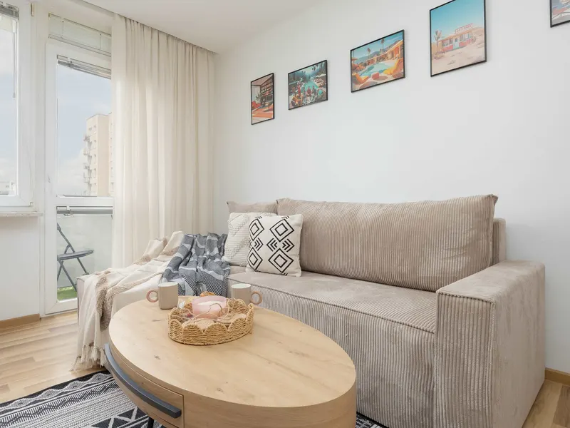 Apartment with 2 Bedrooms | Balcony | 500 m to the Park – photo 1