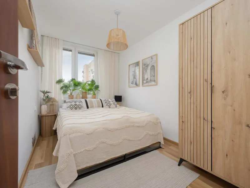 Apartment with 2 Bedrooms | Balcony | 500 m to the Park – photo 2