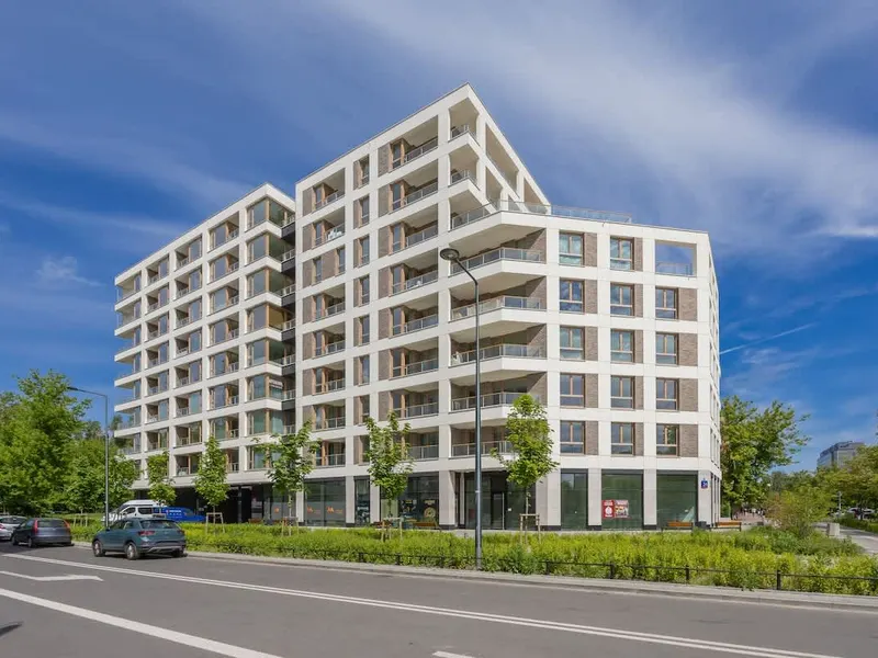Geräumiges Appartement mit Parkplatz | 2 Balkone | Klimaanlage – Foto 5