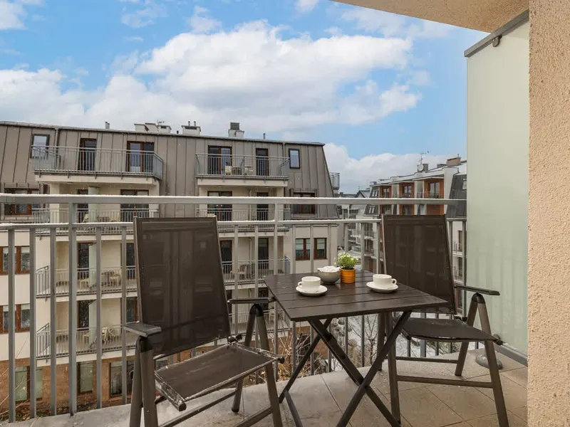 Modernes Studio in Strandnähe | Balkon | Parkplatz – Foto 2