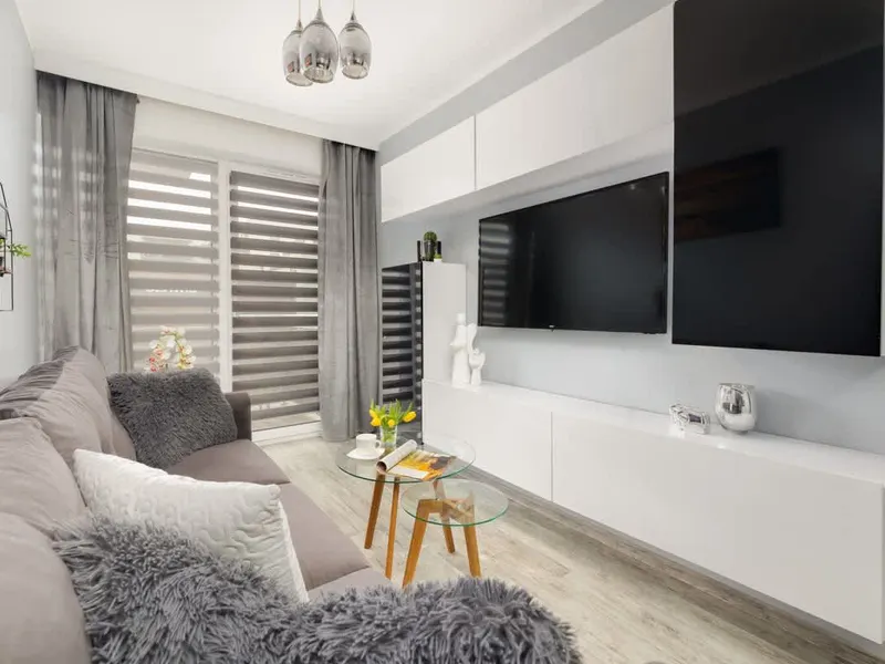 Komfortable Wohnung mit Balkon | Arbeitsplatz – Foto 1