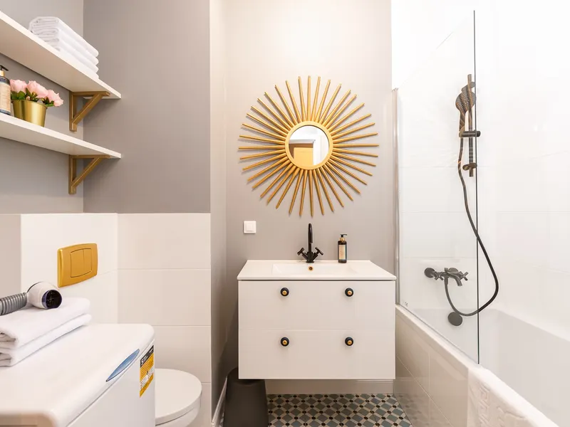 Funkcjonalny Apartament | Prywatny Parking i Balkon – zdjęcie 5
