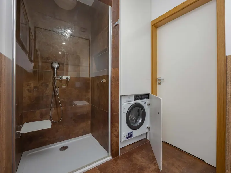 Komfortable Wohnung in Prag | Parken und Klimatisierung – Foto 5
