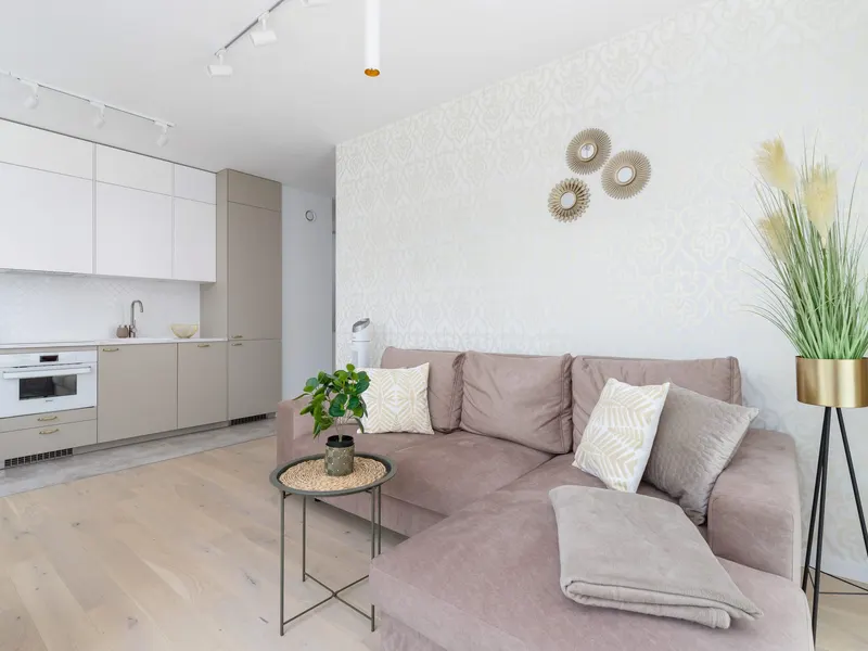Elegant Apartment | Garage Parking and Balcony – photo 1