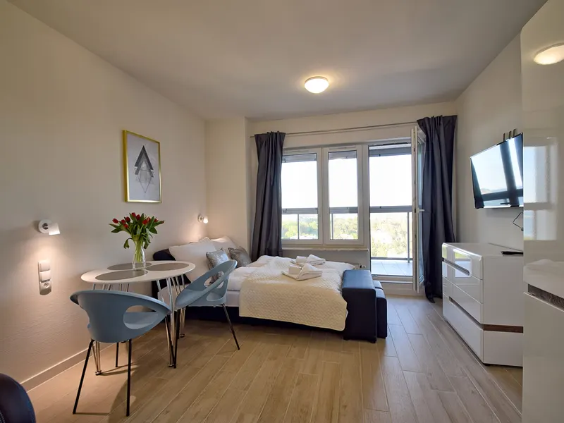Stilvolles Studio mit Balkon | Meerblick und Parkplatz – Foto 1
