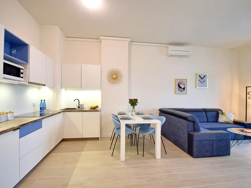 Apartment with Sea View | Close to the Beach, Parking – photo 3