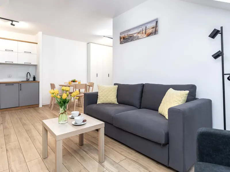 Przytulny Apartament | 150 m do Plaży, Klimatyzacja – zdjęcie 1