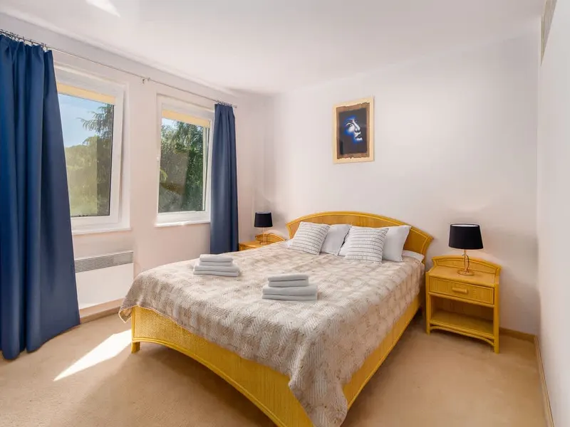 Zweigeschossiges Appartement mit Klimaanlage | In Strandnähe – Foto 2