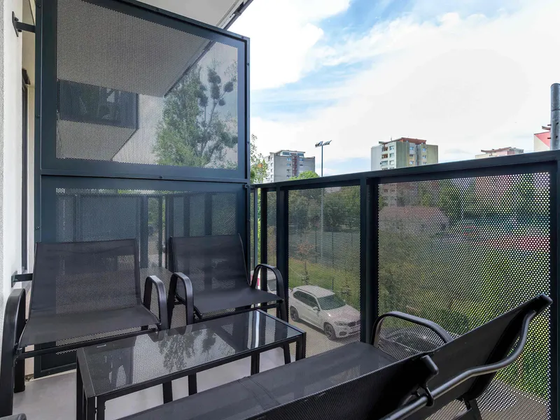 Modernes Studio im Zentrum | Balkon und Smart TV – Foto 3