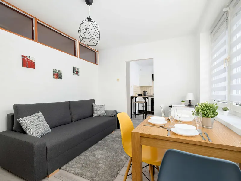 Gemütliche Wohnung im Zentrum | Arbeitsplatz – Foto 5