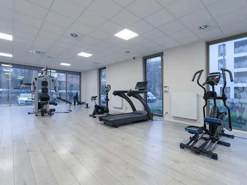 Moderne Wohnung | Parkplatz | Balkon | Nähe Zitadellenpark – Foto 5