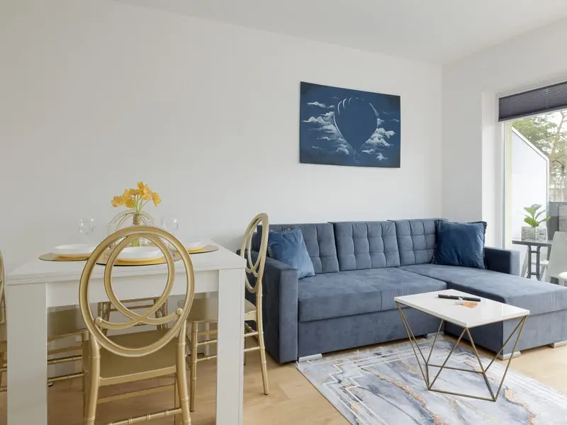 Nowoczesny Apartament | Balkon | 50 m od Plaży – zdjęcie 1