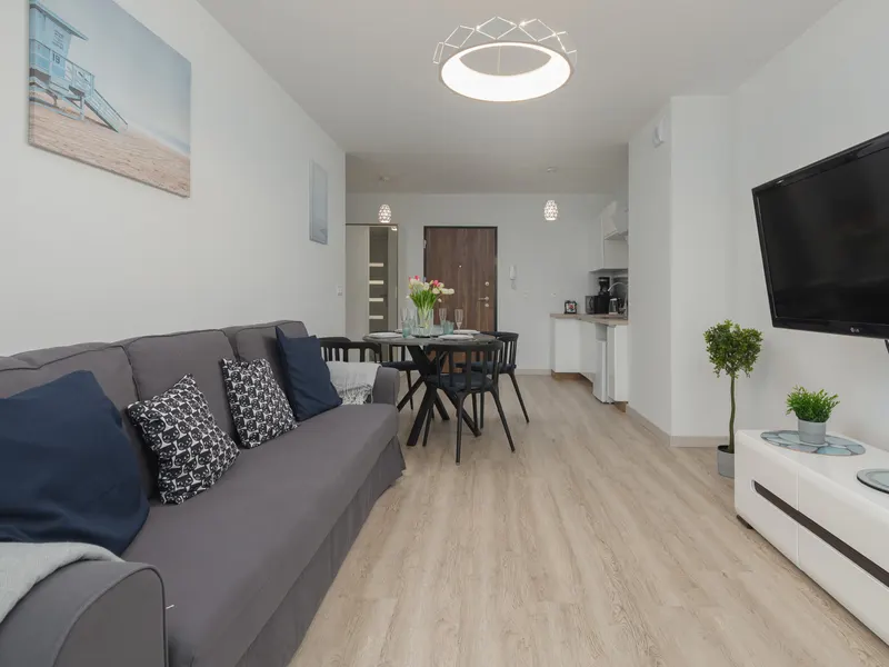 Nowoczesny Apartament z Balkonem | 250 m do Plaży – zdjęcie 2