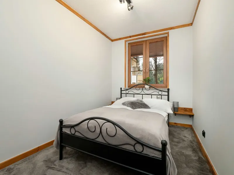 Górski Apartament w Karpaczu | Balkon i Parking – zdjęcie 2