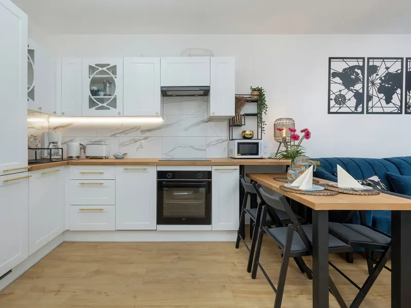Komfortowy Apartament z Tarasem | Blisko Plaży, Parking – zdjęcie 5