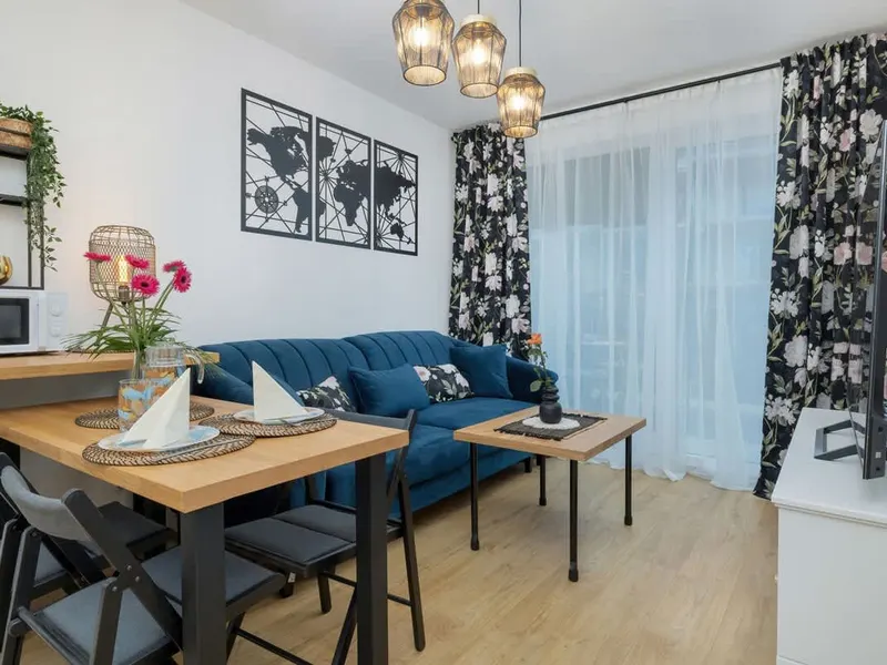 Komfortowy Apartament z Tarasem | Blisko Plaży, Parking – zdjęcie 1