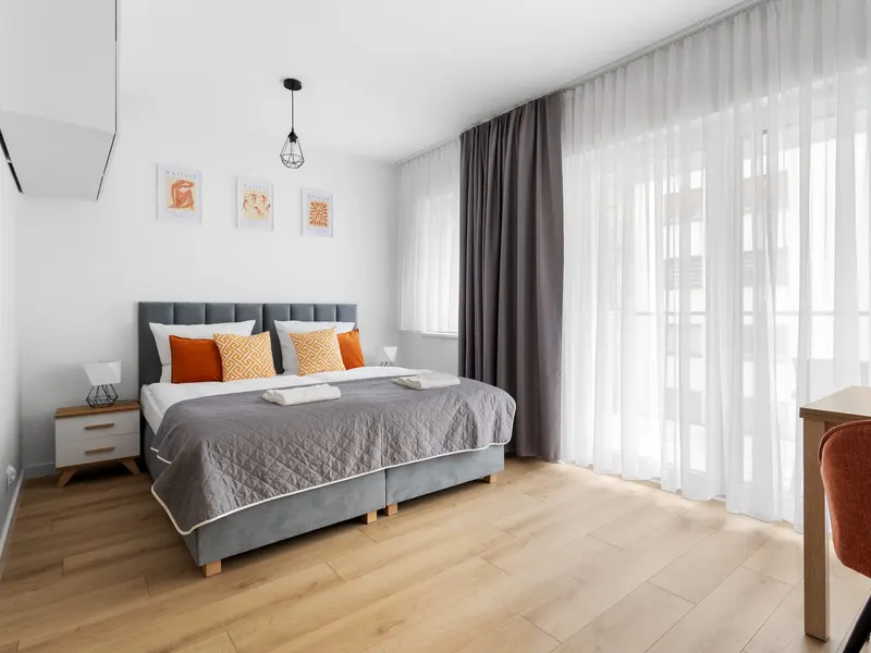Stilvolles Studio mit Balkon | Direkt neben dem Park | 1,5 km zum Marktplatz – Foto 1