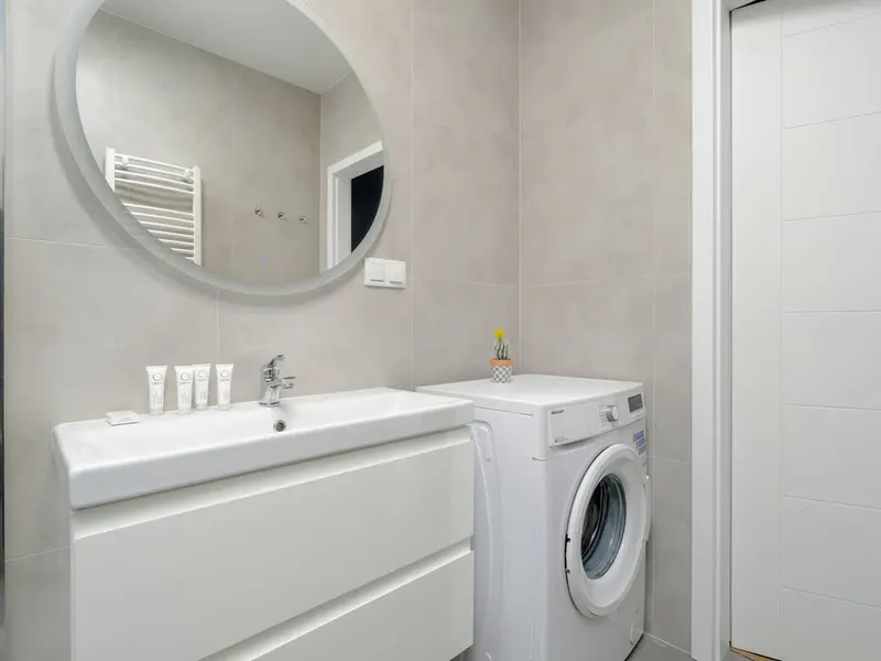 Modernes Studio | Parkplatz, Balkon, in der Nähe von Galeria Posnania – Foto 5